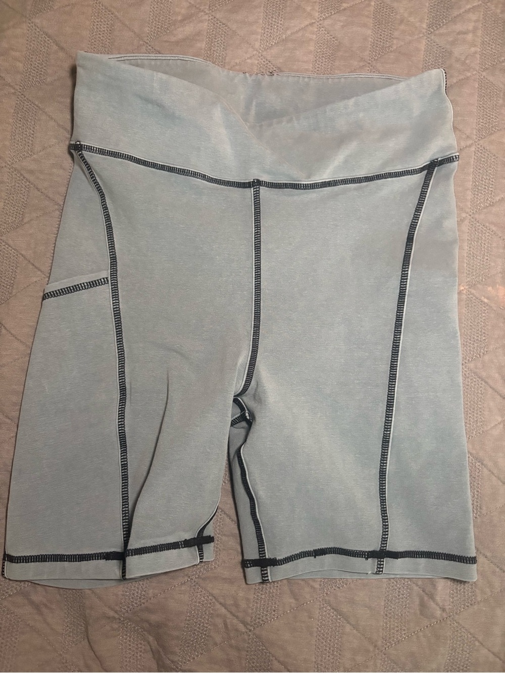 Free People Movement Bike Shorts Size M Gray 5 Inch Inseam
